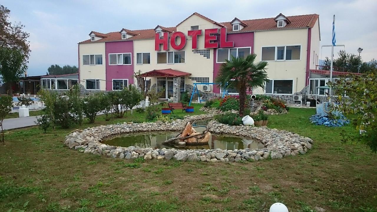 Hotel Konstantina Rodopoli Bagian luar foto